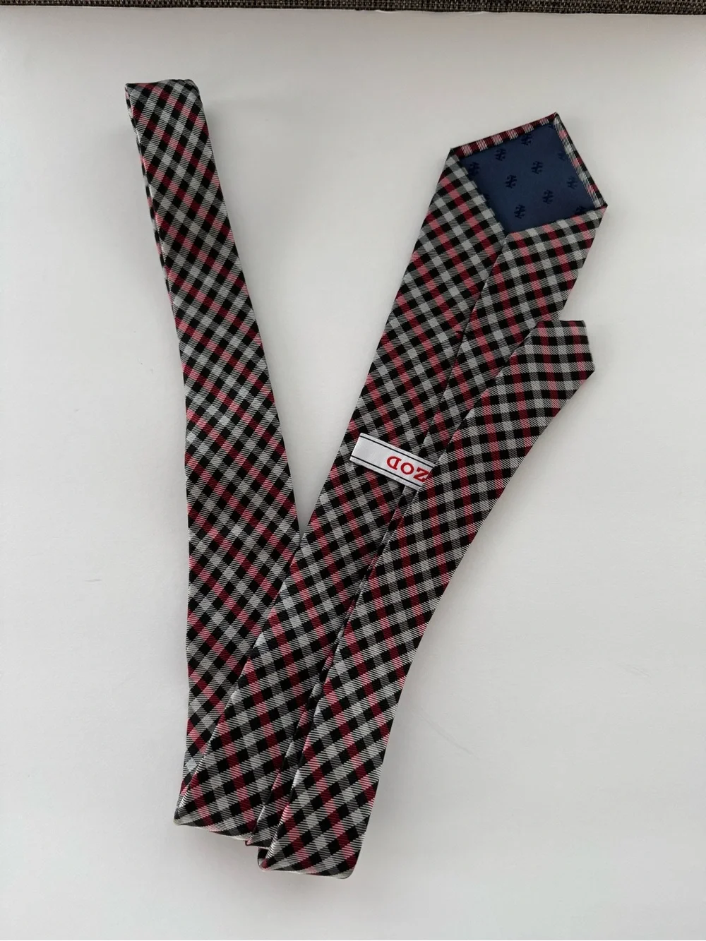 Izod Mens Silk Neck Tie